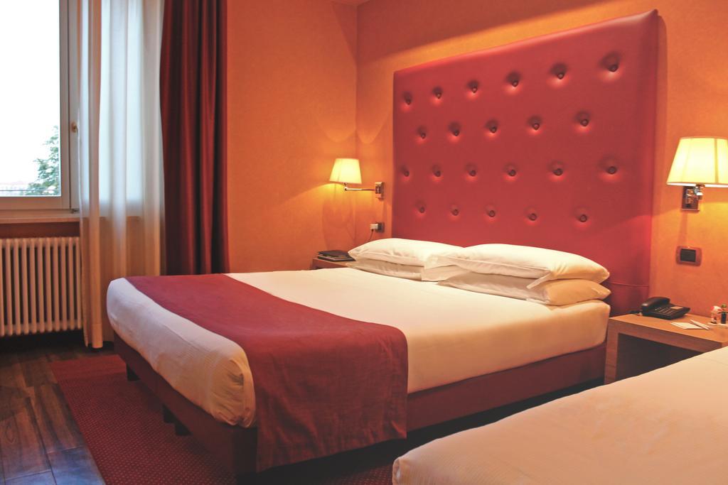 Best Western Hotel Piemontese Bergamo Ngoại thất bức ảnh