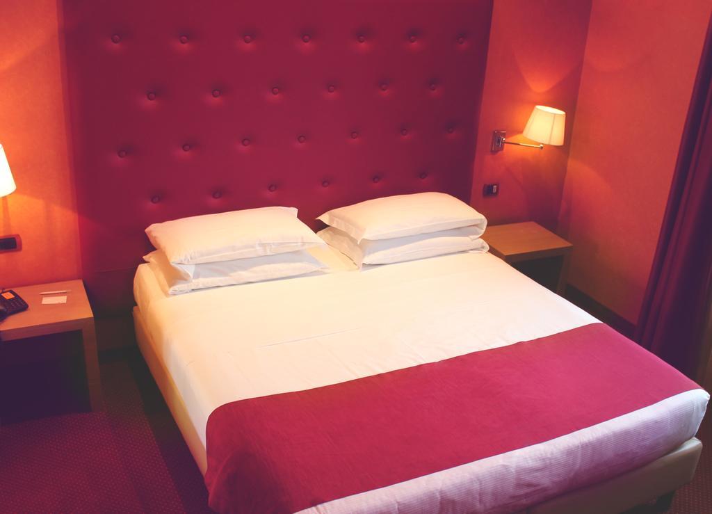 Best Western Hotel Piemontese Bergamo Ngoại thất bức ảnh